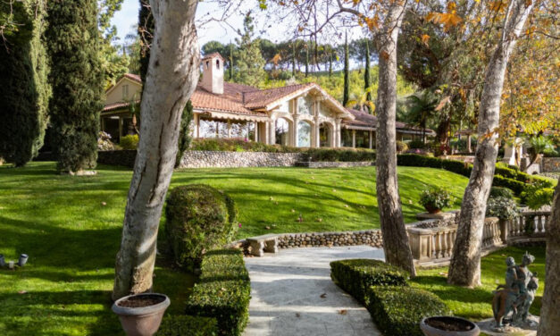 Celebrity Homes: Herbalife Founder’s California Estate – Photo Permission